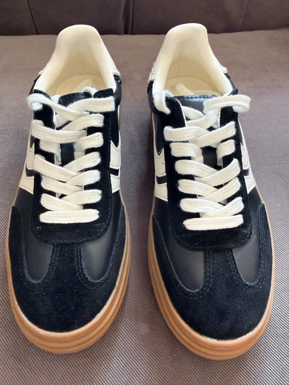 Steve Madden, Dodge Suede and Leather Gum Sole Platform Sneakers Size 5.5 NWOB - Picture 6 of 13